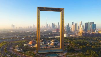 213648_350_DUB_Dubai Frame_ Shutterstock_1.jpg